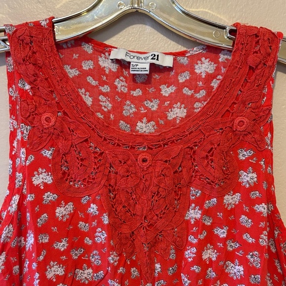 Forever 21 Red Floral Lace Dress - Picture 2 of 3